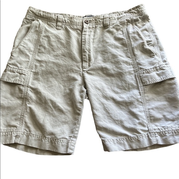 St. John's Bay Other - St. Johns Bay Outfitters Men’s Linen Blend Cargo Shorts Size 38